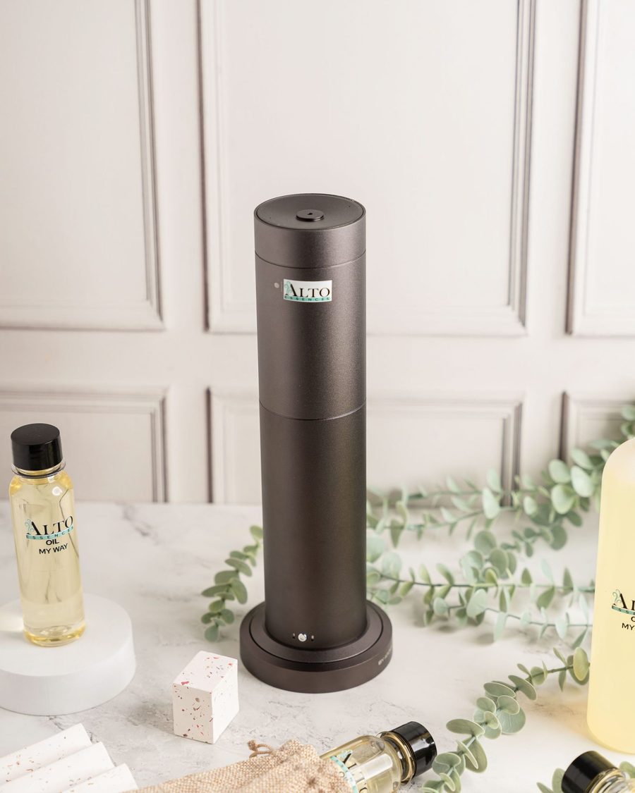 Difusor Alpha de Alto Essences, columna en gris oscuro